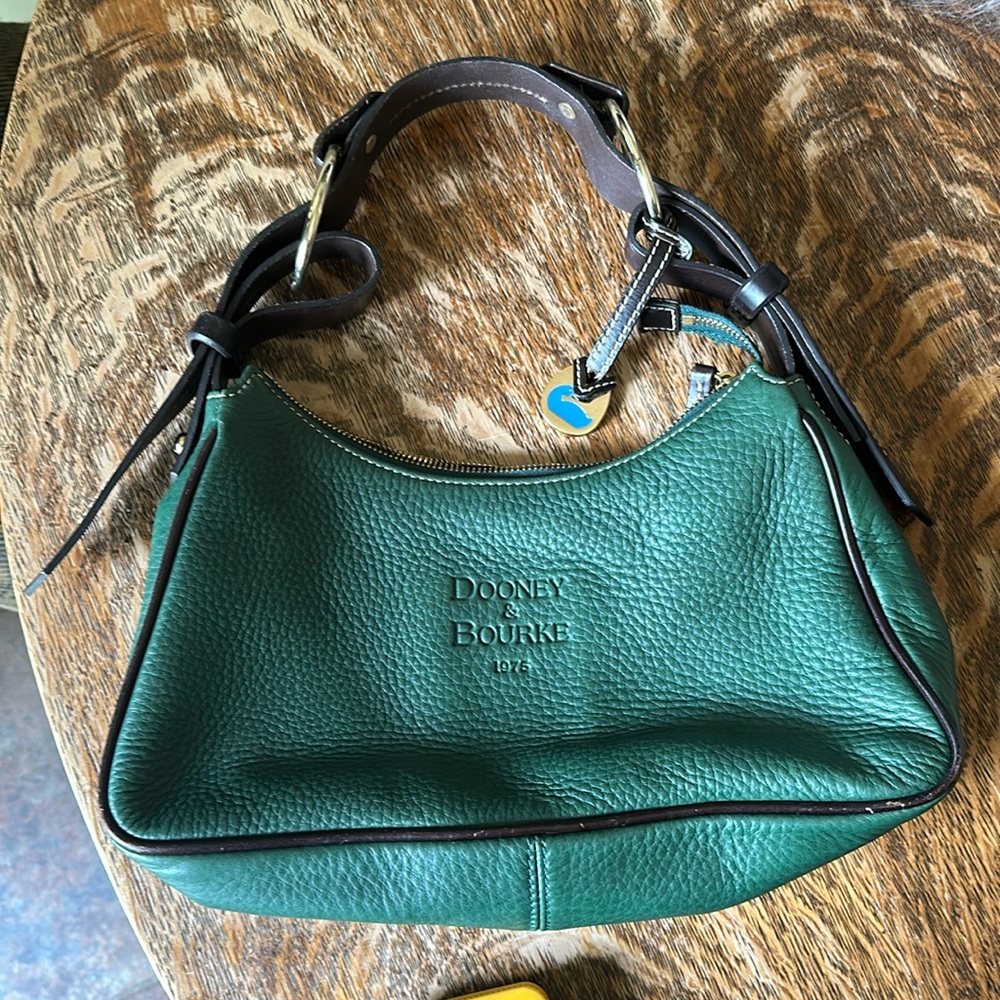 Dooney & Bourke